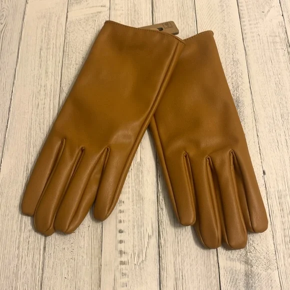 Ladies Gloves - Picture 2 of 3